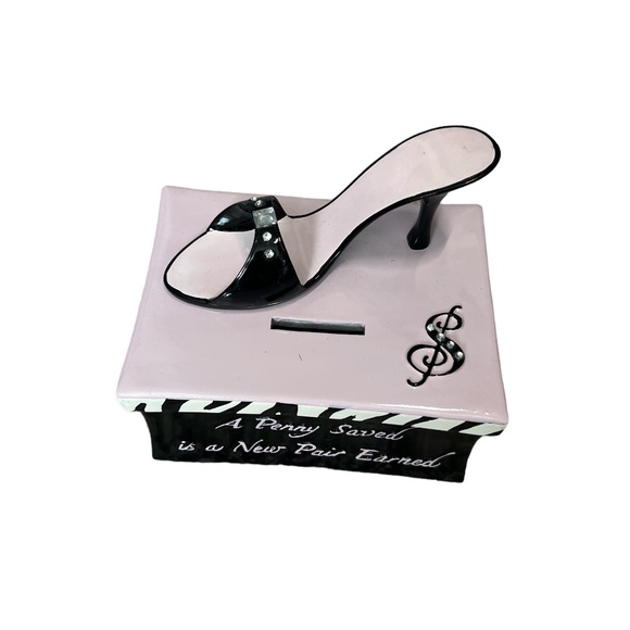COPY - PIGGY BANK Ceramic Shoe Themed 'A Penny Saved is a New Pair Earned' Bling - Picture 3 of 9